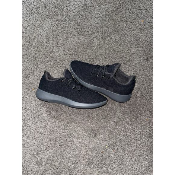 Size 9M- All Birds Tree Wool Runners Men's Triple Black - Picture 2 of 6
